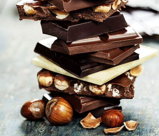 Sweets_Chocolate_Nuts_483024